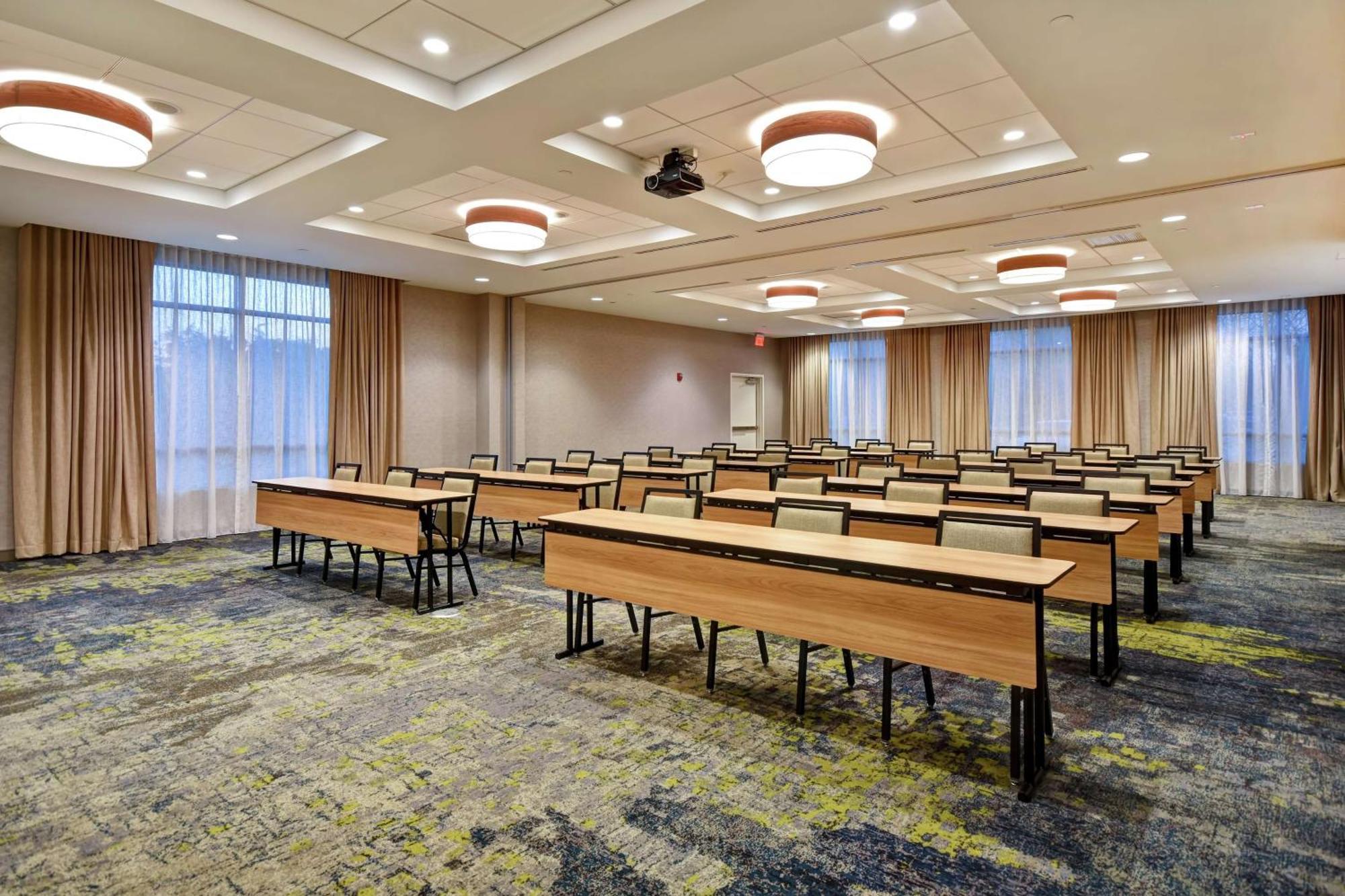Hilton Garden Inn Джексон Экстерьер фото