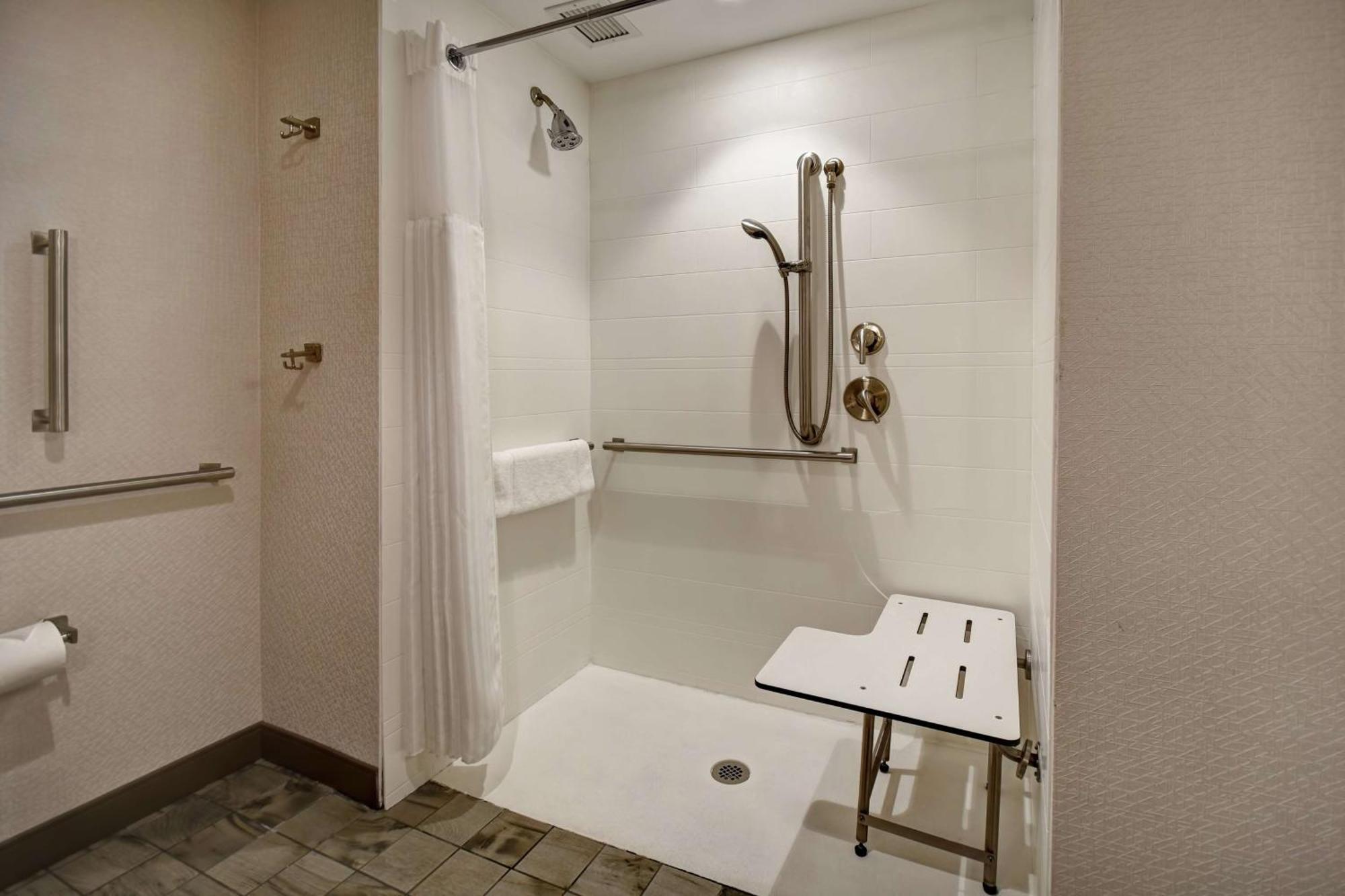 Hilton Garden Inn Джексон Экстерьер фото