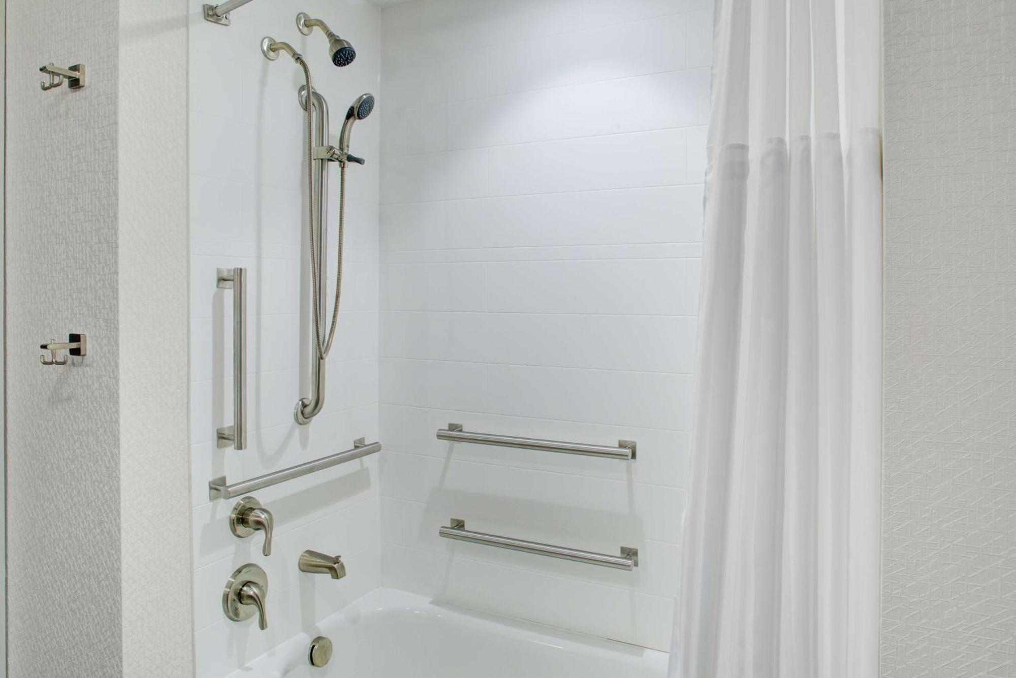 Hilton Garden Inn Джексон Экстерьер фото