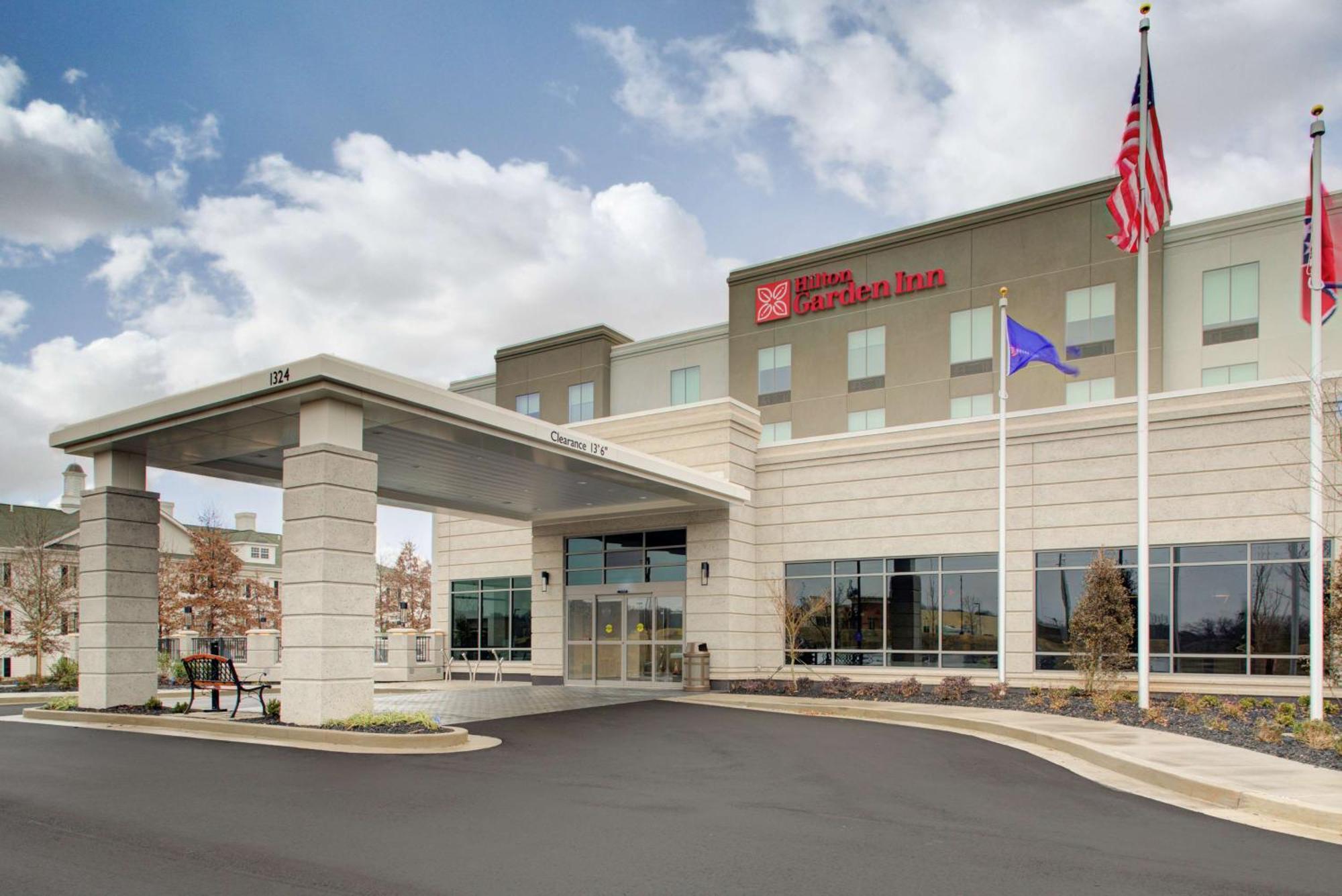 Hilton Garden Inn Джексон Экстерьер фото